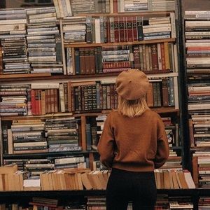 Meet your Posher, Carolyn